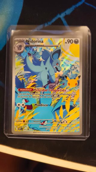 Carta Pokémon Nidorina 30 Aniversario