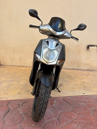 Kymco Agility 125 Scooter