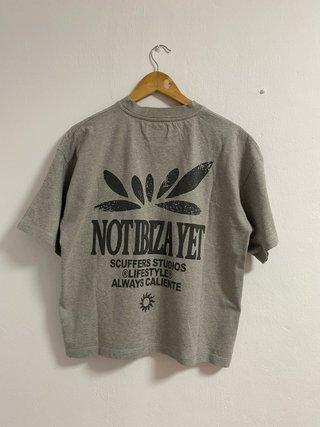 Camiseta Scuffers “Not Ibiza Yet”