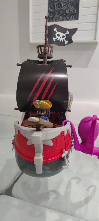 Barco Pirata Pinypon Action