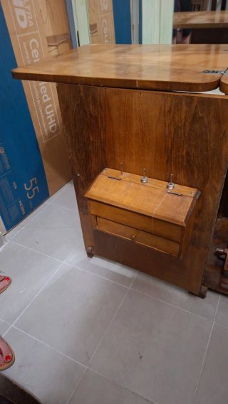 Maquina coser Alfa 50s, original,pedal y correa.