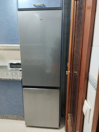 Frigorífico de calidad como nuevo.