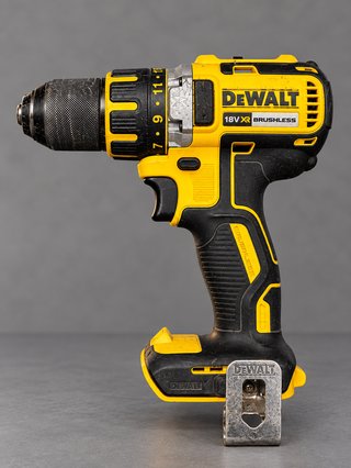 Taladro DeWalt 18V XR Brushless DCD790