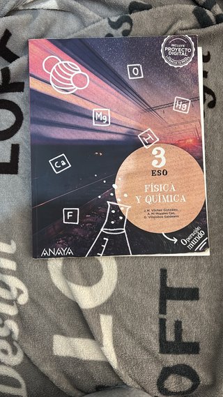 Libro de física y química de Anaya
