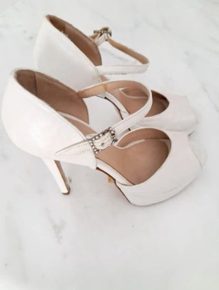 Scarpe con tacco in pelle bianche