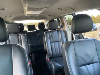Lancia Voyager 2.8  2013