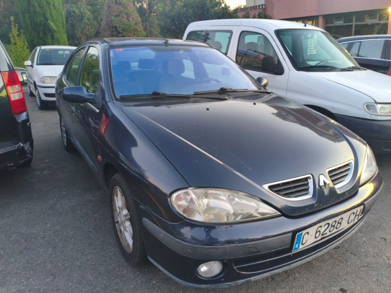 Renault Mégane II Classic 1.4 16v RT 2000