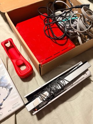 Consola Wii Roja + Juegos y Accesorios