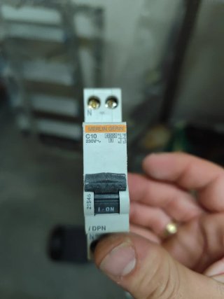 Interruptor Magnetotérmico Merlin Gerin C10