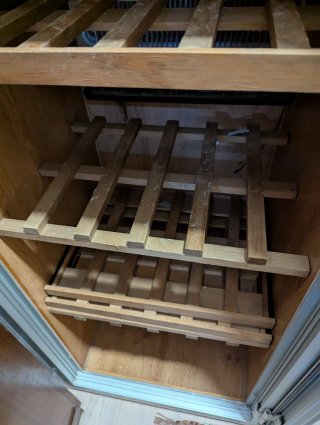 Vinoteca con compresor averiado