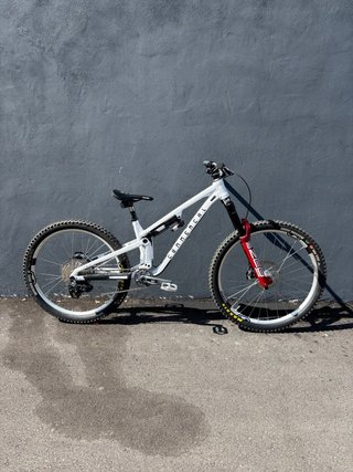 Commencal Meta V5 SX Talla S Mullet AXS