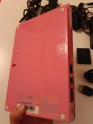 PlayStation 2 Slim Rosa