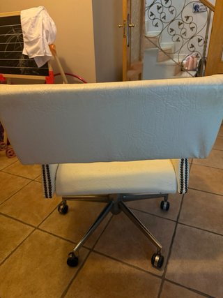 Sillón de Oficina Blanco con Ruedas