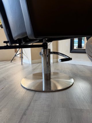 Sillón de Peluquería Profesional + bandeja