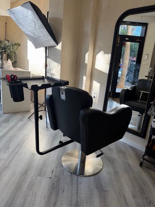 Sillón de Peluquería Profesional + bandeja