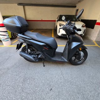 Honda SH 125 Sport Negra mate