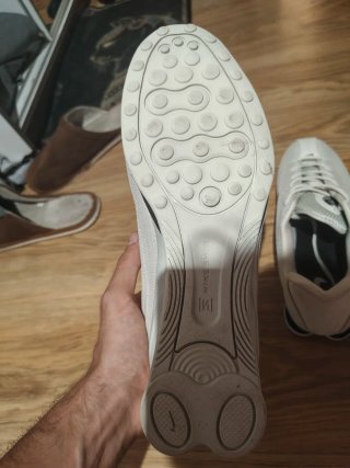 Nike Airmax Shox Plata y Blanco