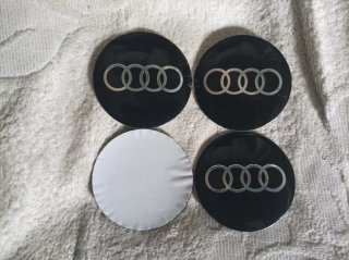 Pegatinas Audi negro 56mm tapabuje centro rueda