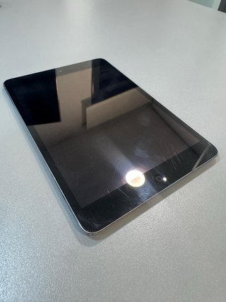 iPad mini 2 16GB Wi-Fi + caja y funda