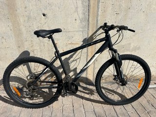 Bicicleta Rockville 2.0 27.5 Aluminio