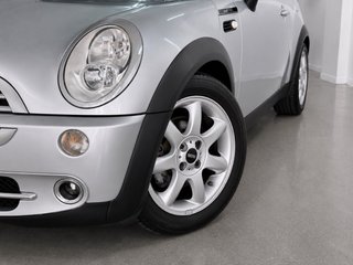 MINI Mini ONE PARK LANE MOTOR BMW ETIQUETA C