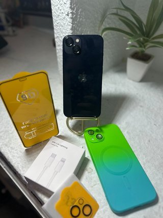 iPhone 13 128GB Batería 100% Libre