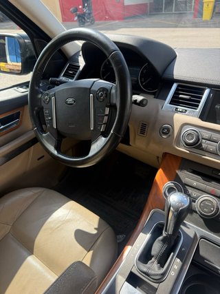 Land Rover Range Rover Sport 2010