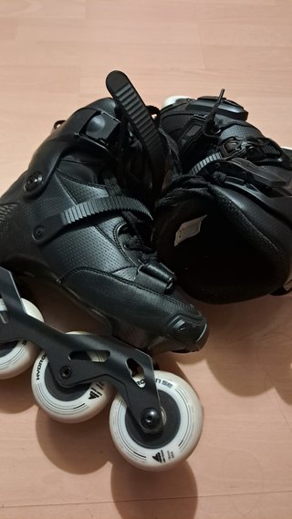 Rollerblade Crossfire Talla 37 Ruedas 76mm