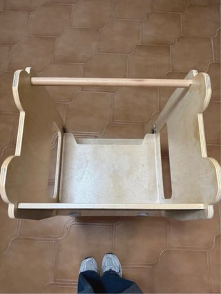 Torre de aprendizaje madera león