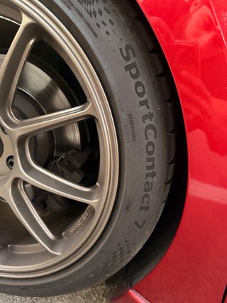 Llantas Racing División seat