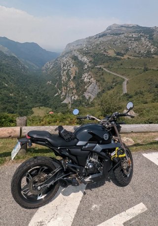 Zontes G1 Scrambler 125 Negra
