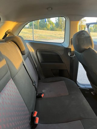 Ford Fiesta 1.6 TDCI ( 2006)