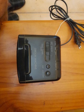 Radio-despertador Sony Digicube