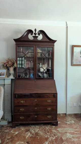 Bureau Secreter Inglés de Caoba