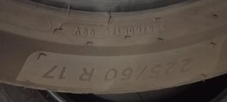 Neumático Michelin 225/60 R17 99V