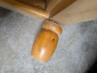 Cómoda de madera provenzal con 6 cajones