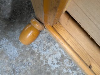 Cómoda de madera provenzal con 6 cajones