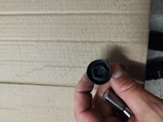 Set de 4 Tornillos Antirrobo para Llantas