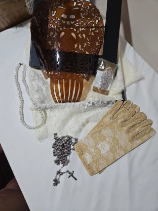 Lote Mantilla de Madrina y Accesorios
