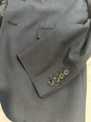 Traje azul marino