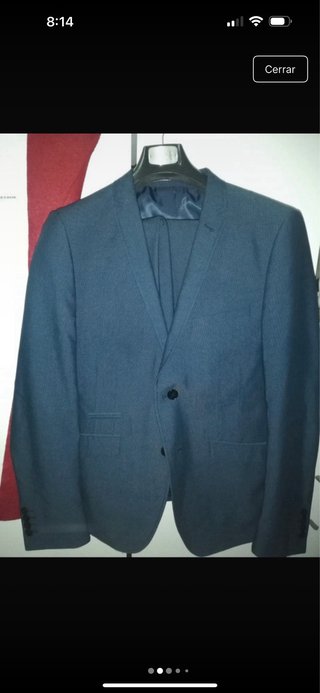 Traje azul marino