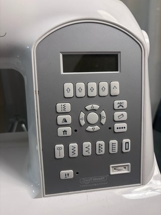 Máquina de coser electrónica Singer 225 puntadas
