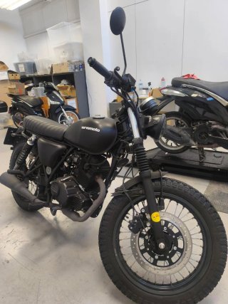 Vervemoto 250cc Negra