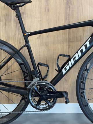 Giant Defy CCC Team Talla M