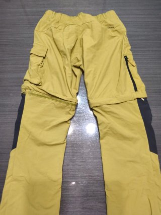 Pantalón de montaña desmontable
