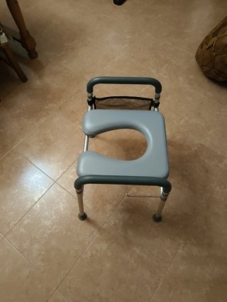 Silla para WC para personas mayores