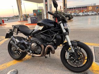 Ducati 821 Negra
