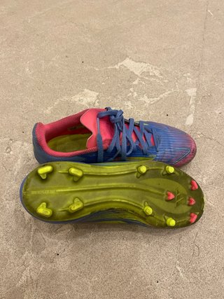 Zapatos Fútbol Césped Niño Talla 36