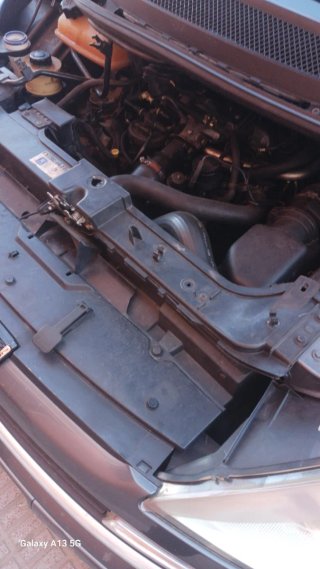 Peugeot 807 2015
