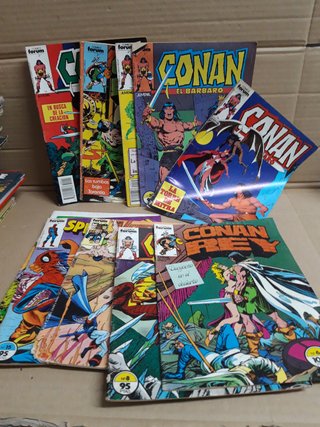 LOTE VARIADO DE MÁS DE 50 COMICS.